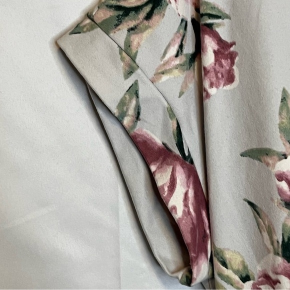 REBORN J Grayish Floral Side Tie Shirt Soft Sleeve Feminine Modest Size Medium - Picture 5 of 12